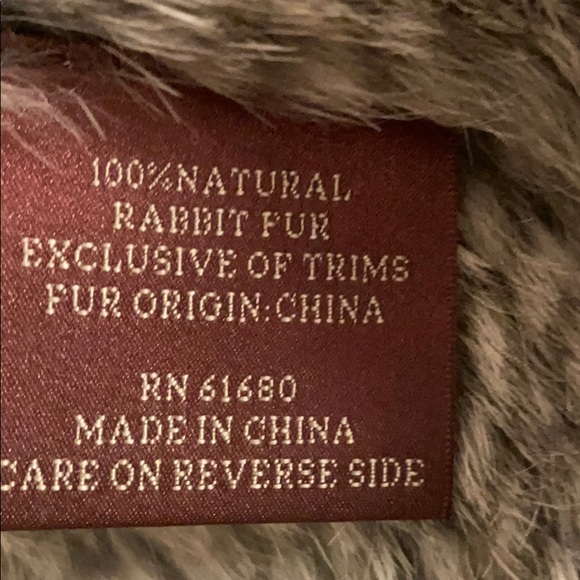 Rabbit Fur Vest - Picture 5 of 5